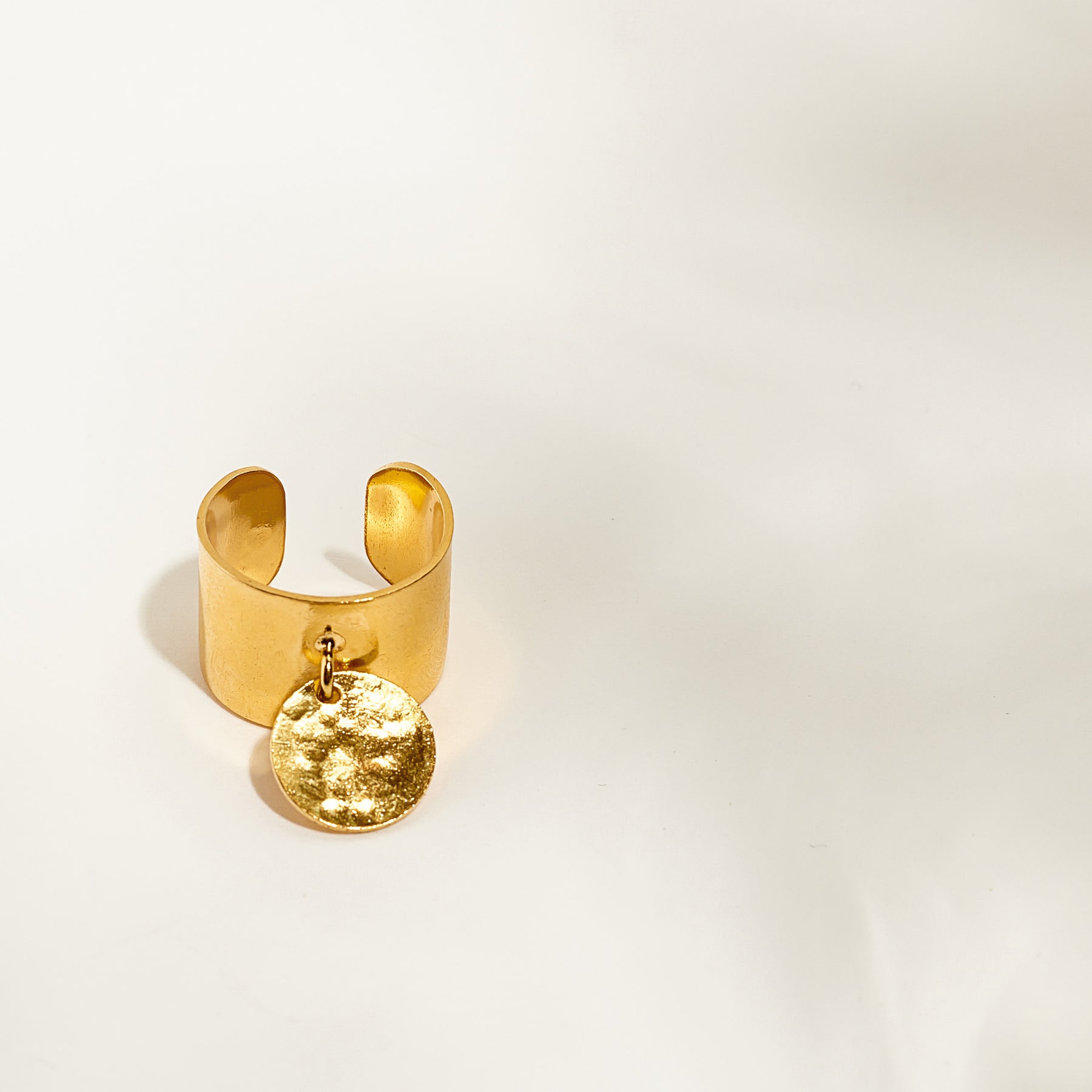 Bague golden ring plaqué or - LES FÉLINES PARIS