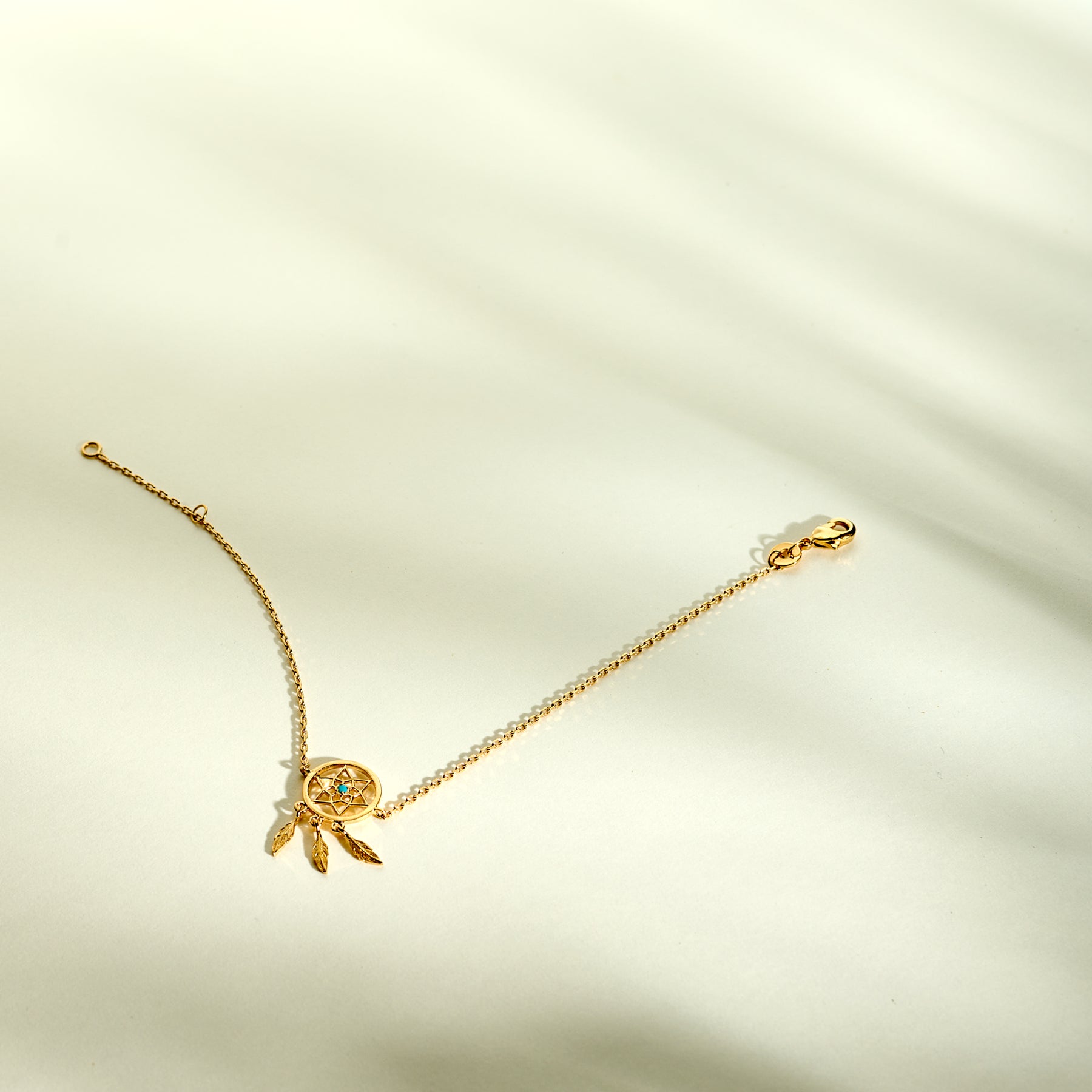 Bracelet Attrape-rêve plaqué or