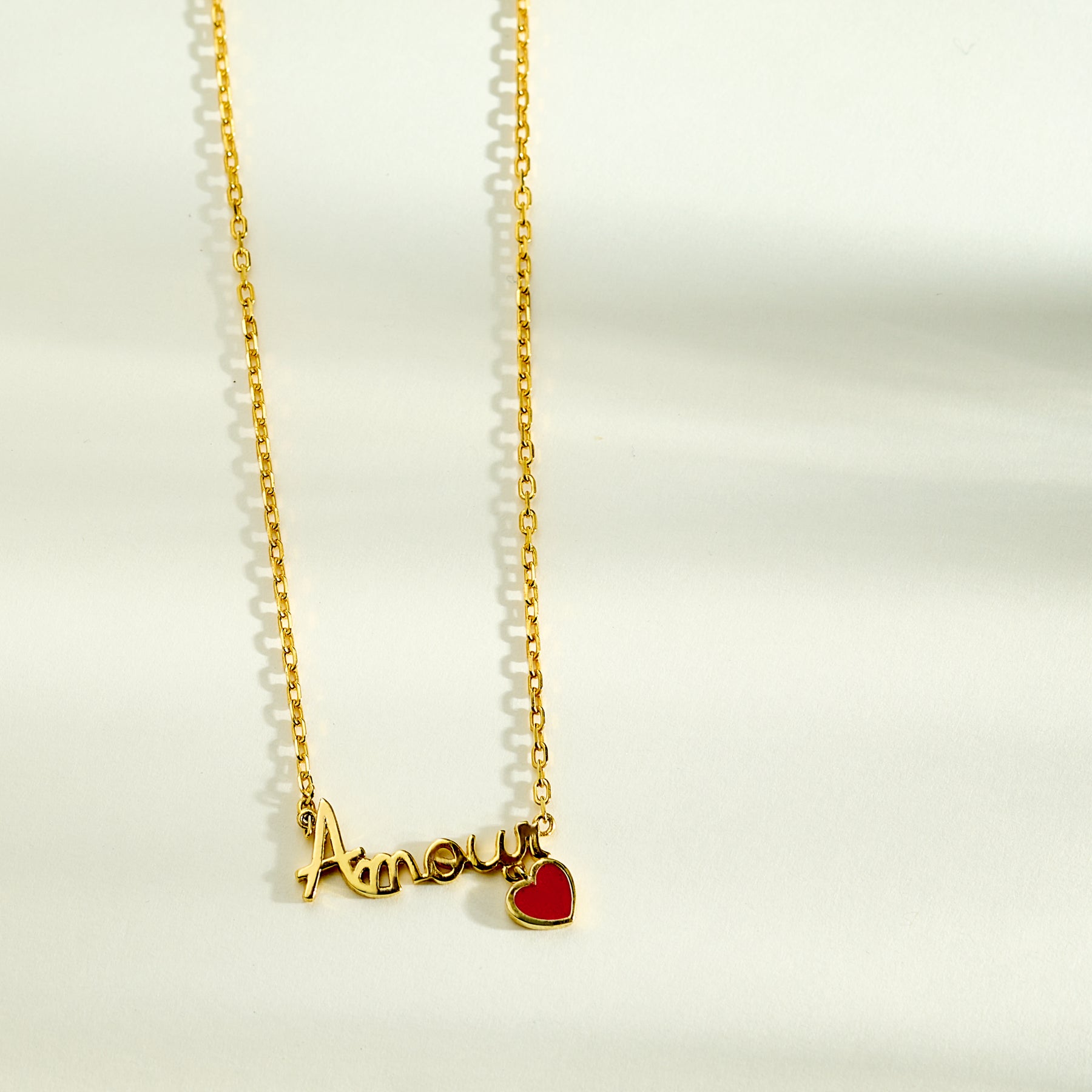 Collier "Amour horizontal" plaqué or